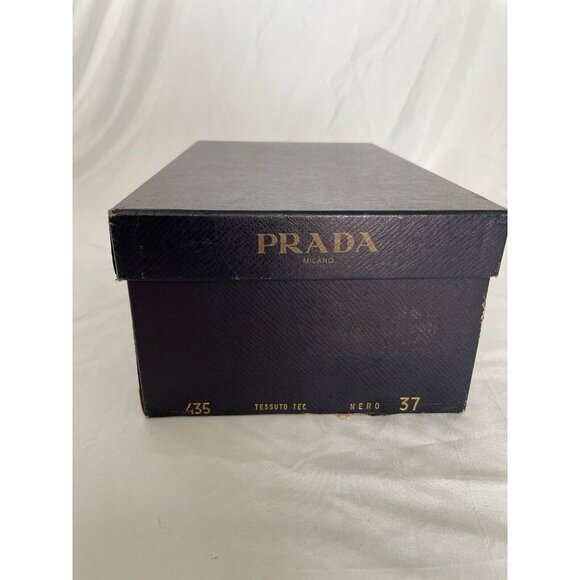 Prada Vintage Burgundy Leather Square Toes Pumps 7 - Picture 5 of 9